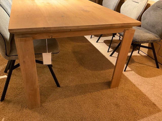 Riara eetkamertafel - afbeelding 2 van  7