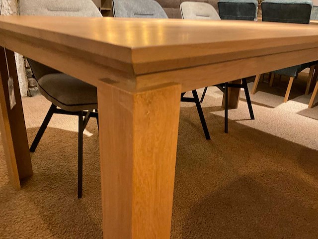 Riara eetkamertafel - afbeelding 6 van  7