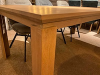 Riara eetkamertafel - afbeelding 6 van  7