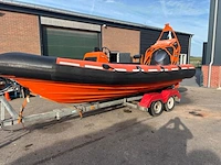 Rib-boot met yamaha 250 pk buitenboordmotor, avon, sr6, op tth easyroller bootrailer - afbeelding 12 van  45