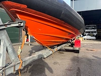 Rib-boot met yamaha 250 pk buitenboordmotor, avon, sr6, op tth easyroller bootrailer - afbeelding 45 van  45