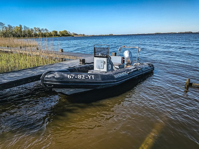 Rib boot, narwhal, hd 580, met buitenboordmotor, honda bf100 op boottrailer, pega 1150 - afbeelding 48 van  54