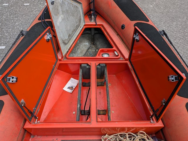 Rib boot, parker, 630, met buitenboordmotor, mercury verado, op trailer, damco dk 2400 - afbeelding 16 van  48