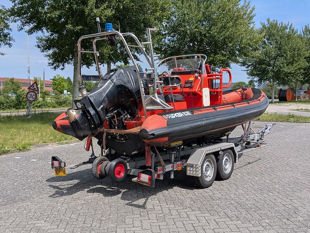 Rib boot, parker, 630, met buitenboordmotor, mercury verado, op trailer, damco dk 2400 - afbeelding 23 van  48