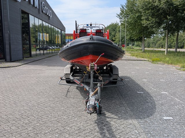 Rib boot, parker, 630, met buitenboordmotor, mercury verado, op trailer, damco dk 2400 - afbeelding 47 van  48