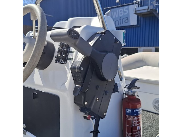 Rib met stuurconsole, zodiac, cherokee, met buitenboordmotor honda | 50 pk - afbeelding 10 van  45
