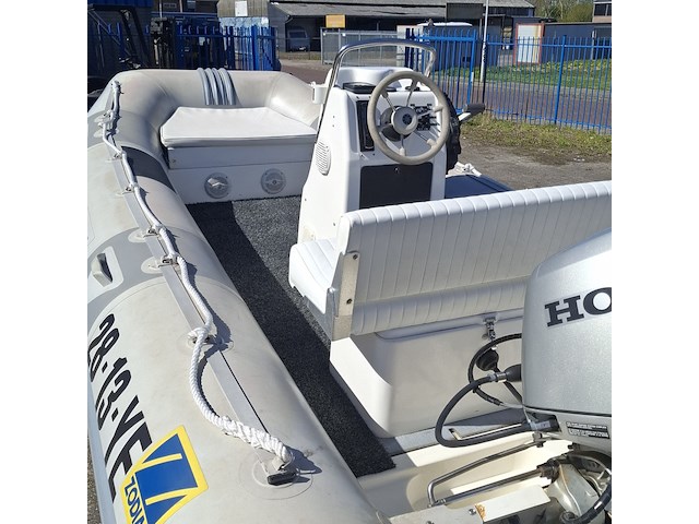 Rib met stuurconsole, zodiac, cherokee, met buitenboordmotor honda | 50 pk - afbeelding 16 van  45