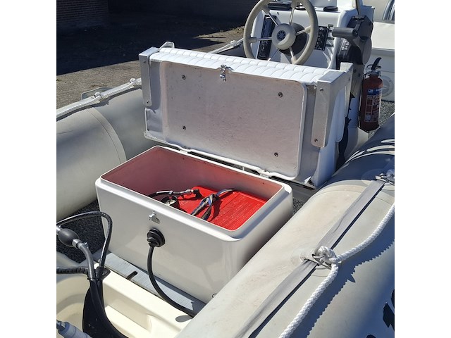 Rib met stuurconsole, zodiac, cherokee, met buitenboordmotor honda | 50 pk - afbeelding 18 van  45