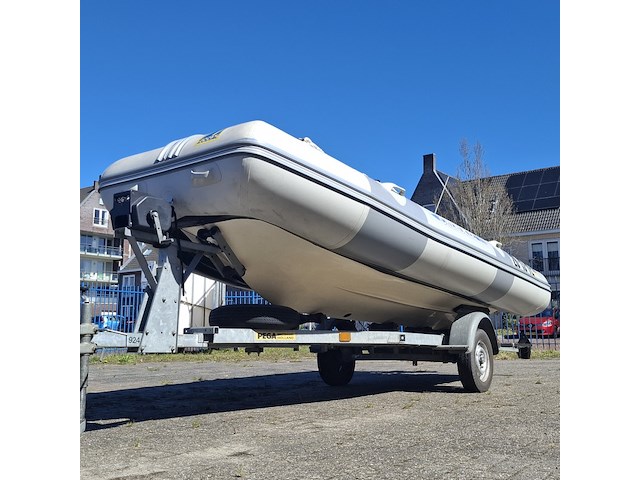 Rib met stuurconsole, zodiac, cherokee, met buitenboordmotor honda | 50 pk - afbeelding 25 van  45