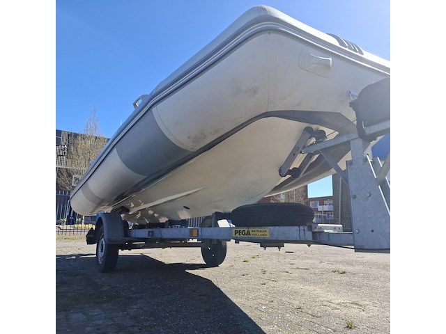 Rib met stuurconsole, zodiac, cherokee, met buitenboordmotor honda | 50 pk - afbeelding 27 van  45