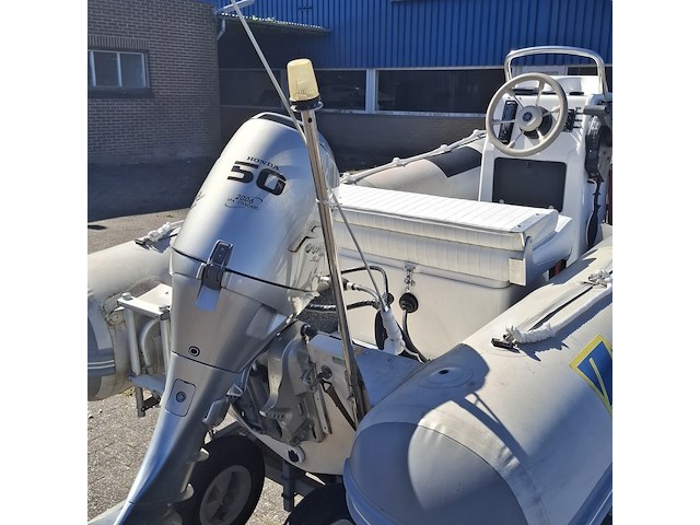 Rib met stuurconsole, zodiac, cherokee, met buitenboordmotor honda | 50 pk - afbeelding 28 van  45