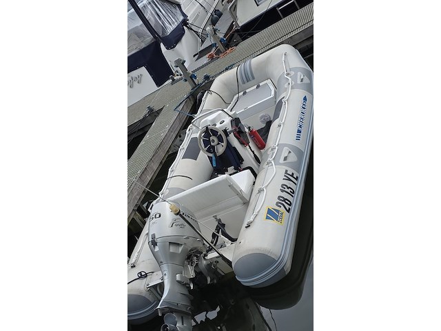 Rib met stuurconsole, zodiac, cherokee, met buitenboordmotor honda | 50 pk - afbeelding 40 van  45