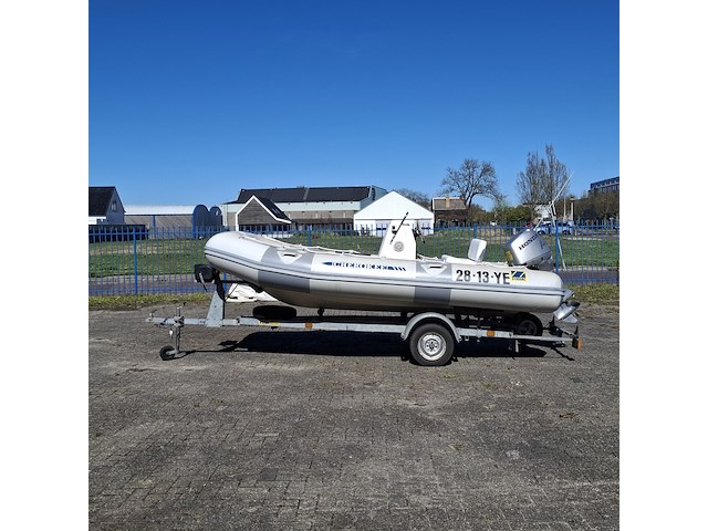 Rib met stuurconsole, zodiac, cherokee, met buitenboordmotor honda | 50 pk - afbeelding 34 van  45