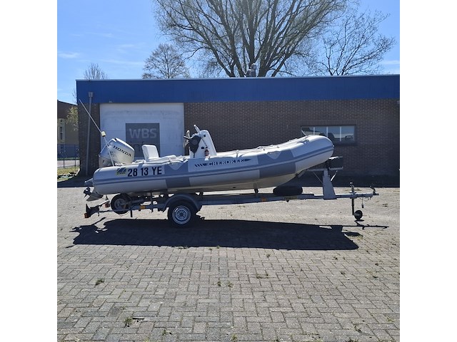 Rib met stuurconsole, zodiac, cherokee, met buitenboordmotor honda | 50 pk - afbeelding 44 van  45