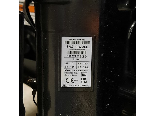 Rib rubberboot met mercury f20ept buitenboordmotor, aquaspirit, s350c - afbeelding 29 van  36