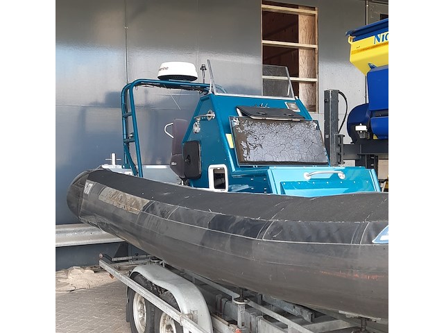Rib rubberboot met volvo penta d4 260 en pega zb3500 trailer, duarry, cormoran730fb, 2007 - afbeelding 3 van  48