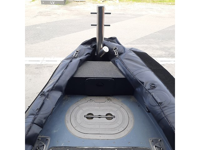 Rib rubberboot met volvo penta d4 260 en pega zb3500 trailer, duarry, cormoran730fb, 2007 - afbeelding 13 van  48