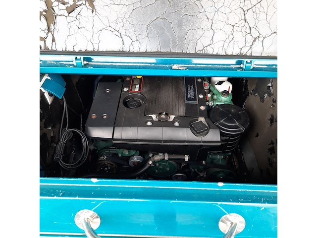 Rib rubberboot met volvo penta d4 260 en pega zb3500 trailer, duarry, cormoran730fb, 2007 - afbeelding 17 van  48