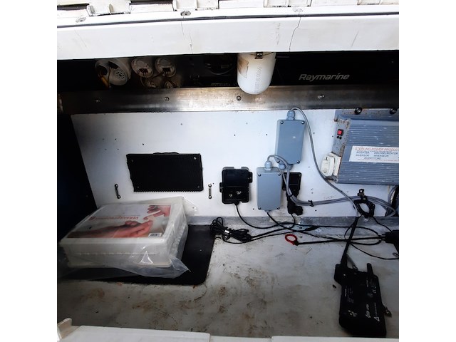 Rib rubberboot met volvo penta d4 260 en pega zb3500 trailer, duarry, cormoran730fb, 2007 - afbeelding 20 van  48