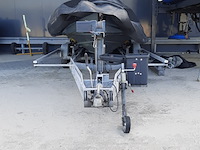 Rib rubberboot met volvo penta d4 260 en pega zb3500 trailer, duarry, cormoran730fb, 2007 - afbeelding 23 van  48