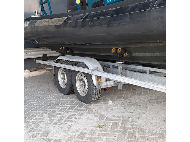 Rib rubberboot met volvo penta d4 260 en pega zb3500 trailer, duarry, cormoran730fb, 2007 - afbeelding 36 van  48