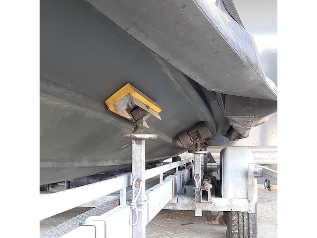 Rib rubberboot met volvo penta d4 260 en pega zb3500 trailer, duarry, cormoran730fb, 2007 - afbeelding 43 van  48
