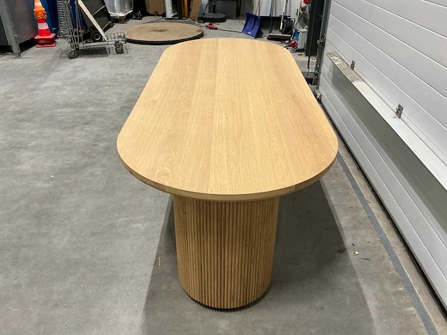 Richmond belfort 240 base eetkamertafel - afbeelding 3 van  3