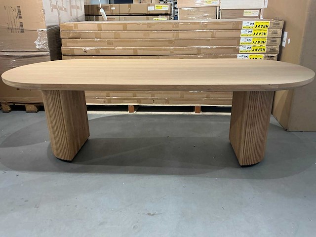 Richmond interiors belfort eetkamertafel 240 cm - afbeelding 2 van  5