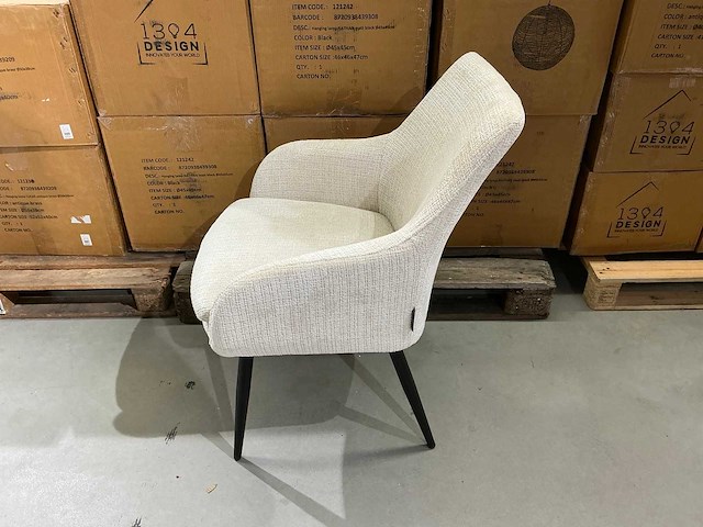 Richmond interiors darby white bouclé dining chair (4x) - afbeelding 3 van  4