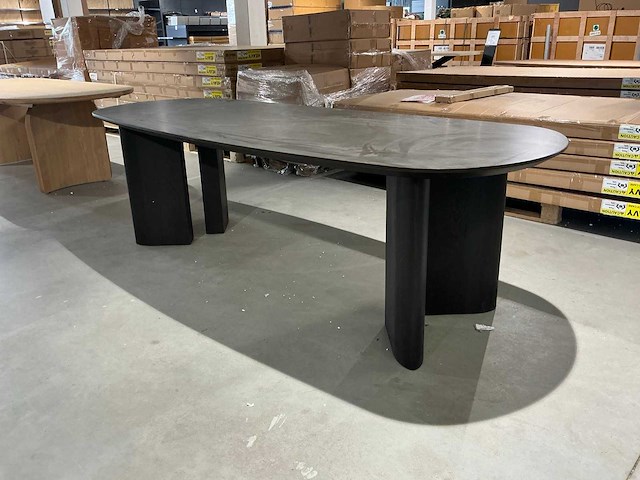 Richmond interiors durban eetkamertafel 250cm - afbeelding 1 van  5