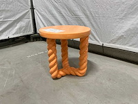 Richmond rosly orange bijzettafel - afbeelding 3 van  3