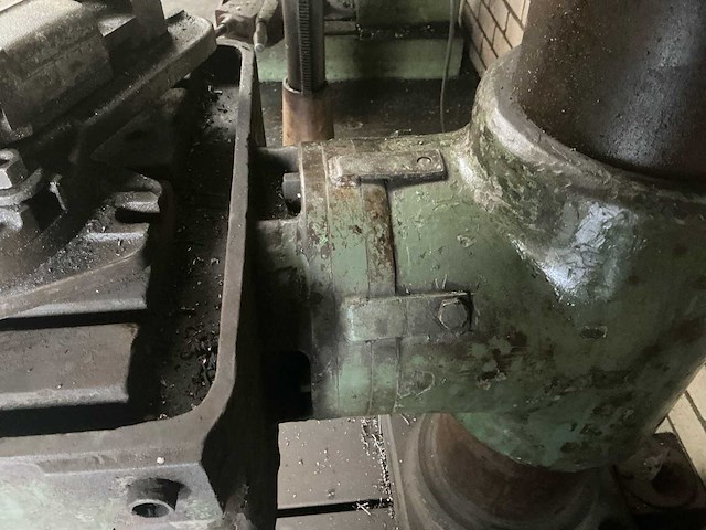 Richmond s.r.2 kolomboormachine - afbeelding 16 van  17