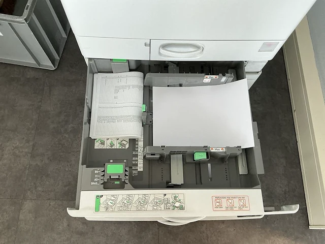 Ricoh im c2000 kleurenlaserprinter - afbeelding 7 van  8