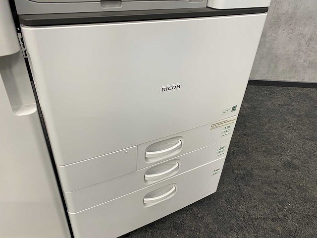 Ricoh mp c4503 - multifunctionele printer - verrijdbaar - afbeelding 10 van  13