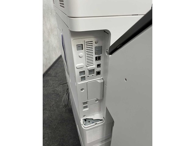 Ricoh mp c4503 - multifunctionele printer - verrijdbaar - afbeelding 13 van  13