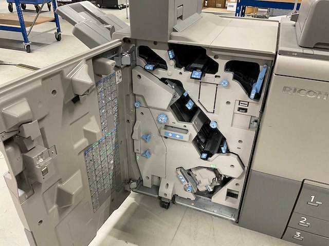 Ricoh pro 8320s hoogvolume printer en printercontroller - afbeelding 5 van  19