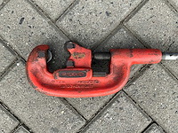 Ridgid - 2a - 1/8-2” pijpsnijder - afbeelding 2 van  5