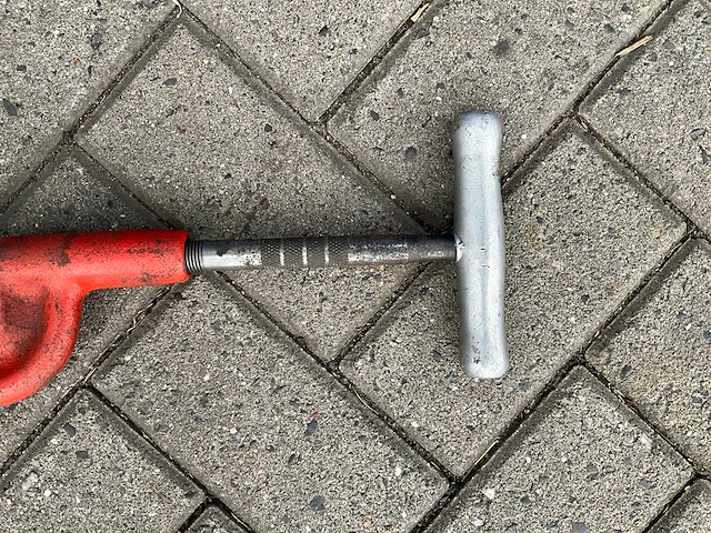 Ridgid - 2a - 1/8-2” pijpsnijder - afbeelding 3 van  5