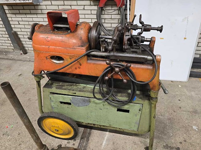 Ridgid - 535 - draadsnijmachine - afbeelding 2 van  8