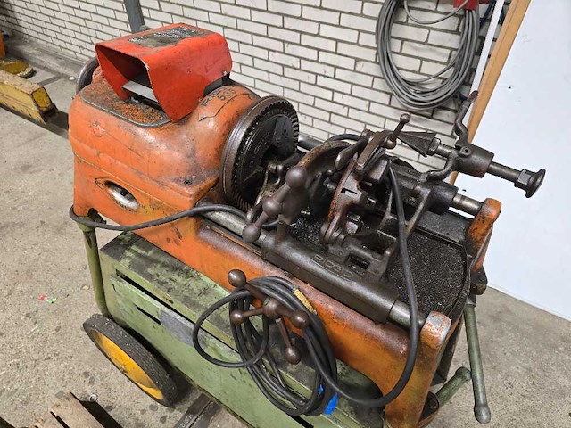Ridgid - 535 - draadsnijmachine - afbeelding 3 van  8