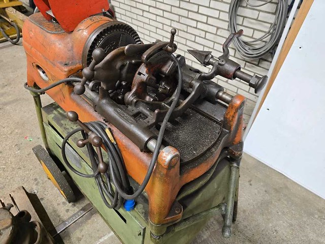 Ridgid - 535 - draadsnijmachine - afbeelding 5 van  8