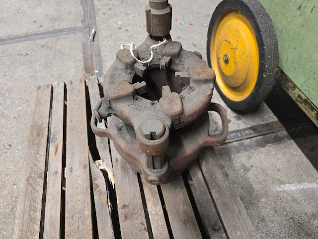 Ridgid - 535 - draadsnijmachine - afbeelding 6 van  8