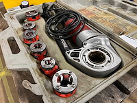 Ridgid - model 600 - draadsnijmachine met 6 draadsnijkoppen - afbeelding 2 van  6