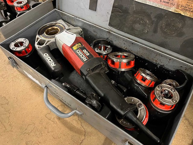 Ridgid - model 600 - draadsnijmachine met 7 draadsnijkoppen - afbeelding 1 van  6