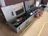 Ridgid - model 600 - draadsnijmachine met draadsnijkoppen (2x) - afbeelding 3 van  7