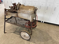 Ridgid - verrijdbare pijpen draadsnijmachine - afbeelding 2 van  5