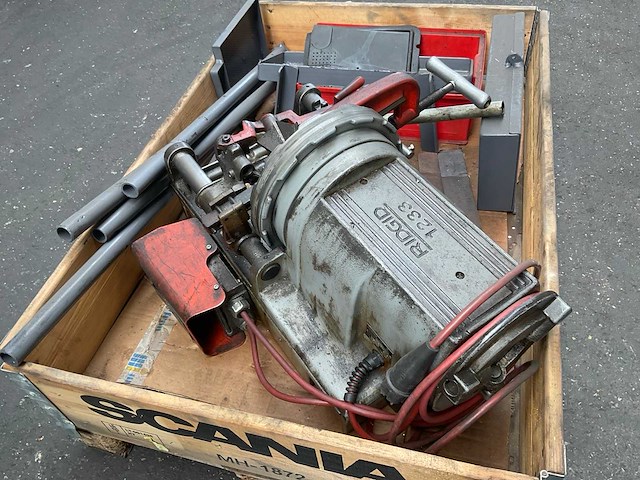 Ridgid 1233 draadsnijmachine - afbeelding 3 van  4