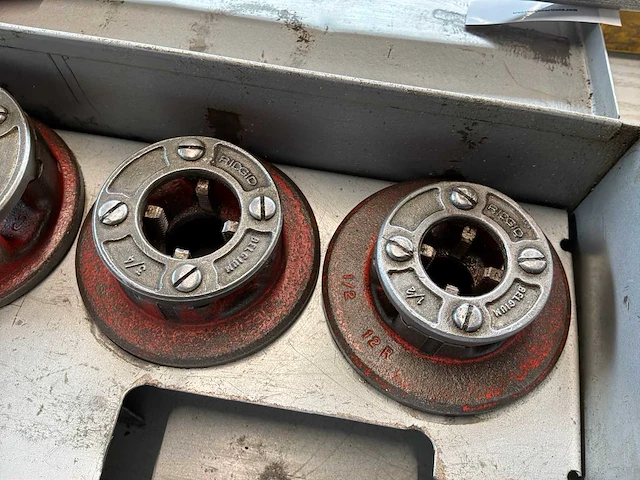 Ridgid 12r draadsnijset - afbeelding 6 van  6