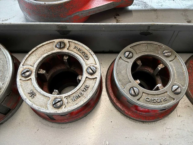 Ridgid 12r draadsnijset - afbeelding 1 van  6