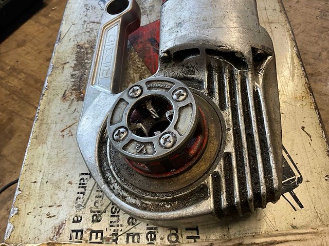 Ridgid 14 draadsnijder - afbeelding 2 van  5